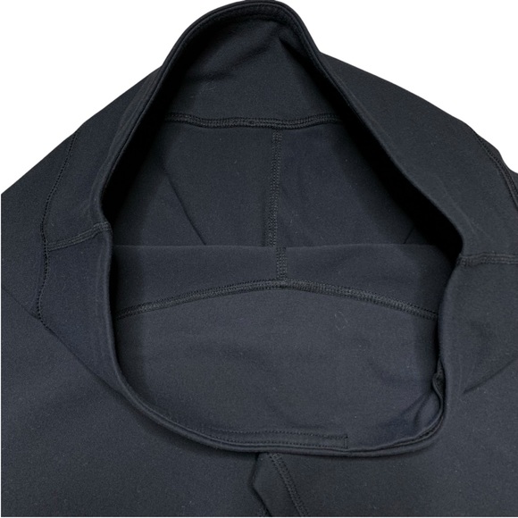 Lululemon Black Mid Rise Capri Leggings Size 8 - Picture 5 of 8